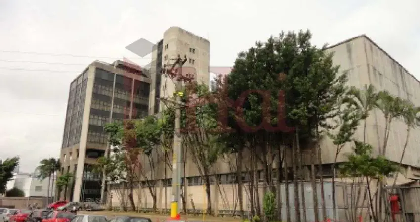 Excelente prédio com 9.000m² construído, prox. da marques de são vicente,metro e marginal tietê