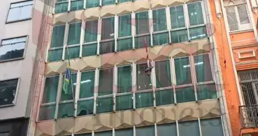 Prédio monousuário no centro histórico de são paulo com 2007m² para locação