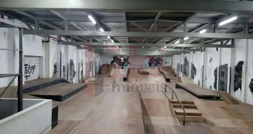 Galpão moderno com 510m² de terreno no bom retiro com estrutura comercial instalada