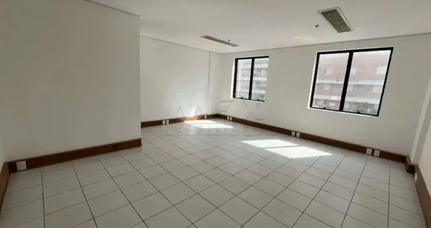 Sala comercial para alugar na Rua Rodrigo Romeiro, Centro, Bauru