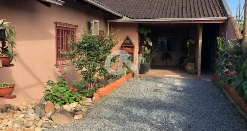 Casa com 1 quarto à venda na Rua Natanael Amorim Vieira, Paranaguamirim, Joinville