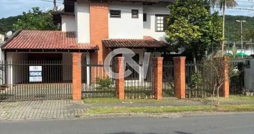 Casa com 3 quartos à venda na Rua dos Capuchinhos, Saguaçu, Joinville