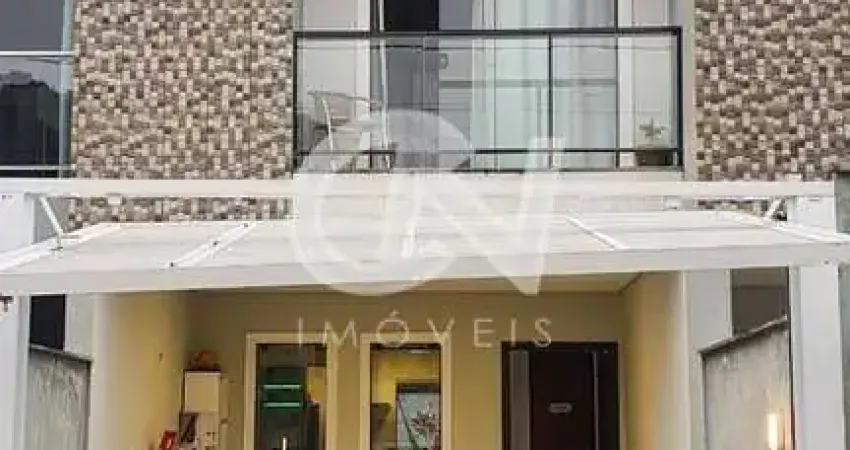 Sobrado com 1 suite + 2 dormitórios no Saguaçu, com 132 metros privativos