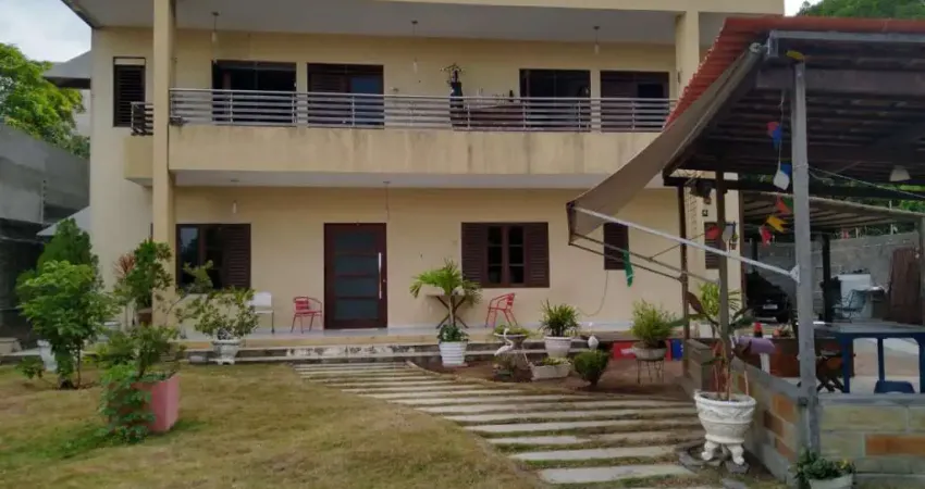 Casa com 6 dormitórios à venda por R$ 1.000.000,00 - Bancários - João Pessoa/PB