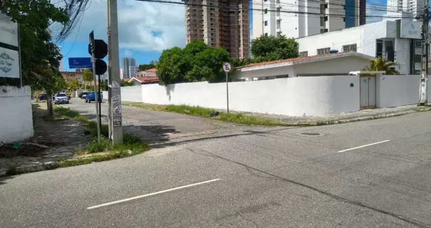 Casa com 3 dormitórios à venda, 117 m² por R$ 900.000,00 - Bairro dos Estados - João Pessoa/PB
