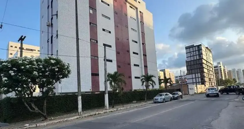 Apartamento com 3 dormitórios à venda, 120 m² por R$ 650.000,00 - Ponta de Campina - Cabedelo/PB