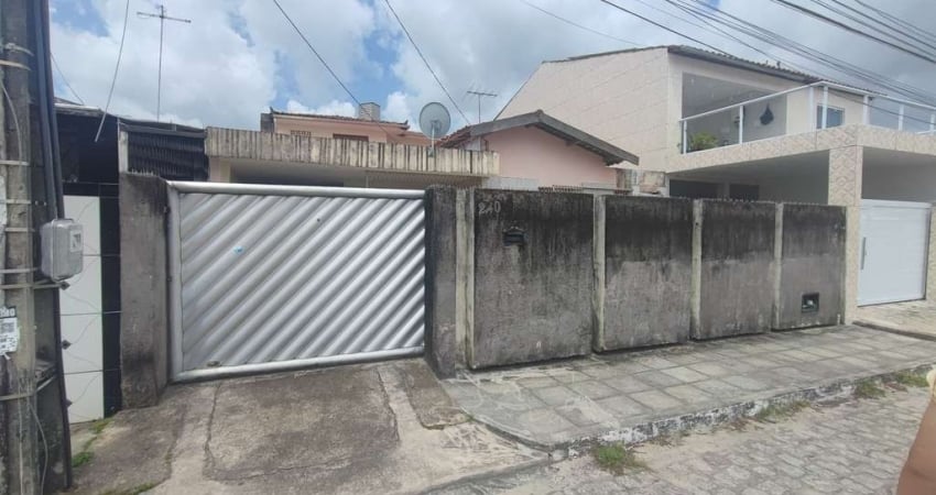 Casa com 4 dormitórios à venda por R$ 270.000,00 - Costa e Silva - João Pessoa/PB