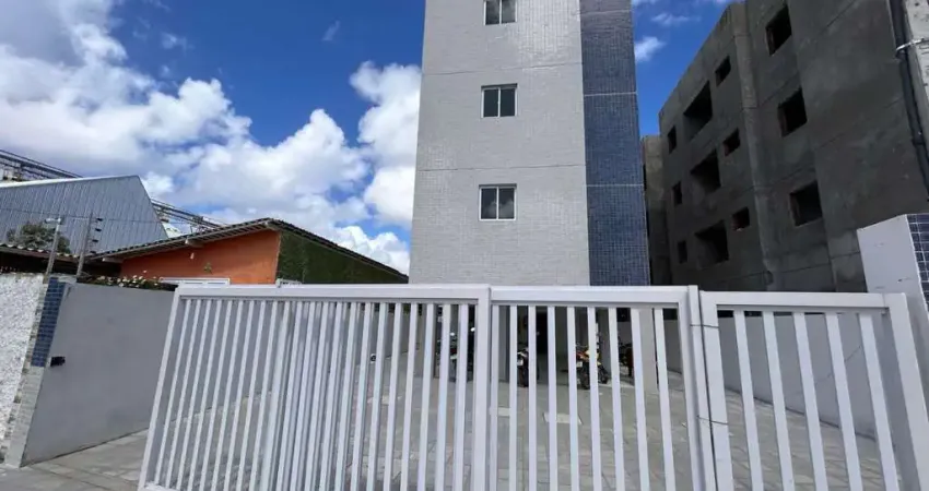 Apartamento com 2 dormitórios à venda, 55 m² por R$ 220.000,00 - Jardim Camboinha - Cabedelo/PB