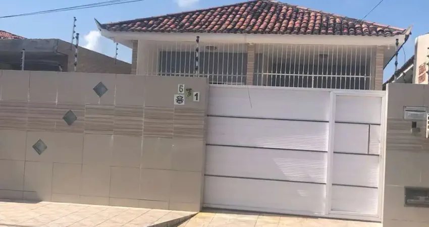 Casa com 3 dormitórios à venda por R$ 550.000,00 - Ernesto Geisel - João Pessoa/PB