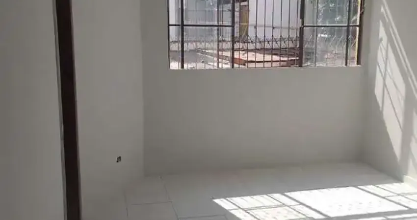 Apartamento com 3 dormitórios à venda por R$ 170.000,00 - Coophamil - Cuiabá/MT