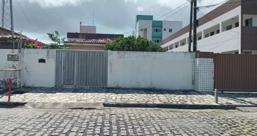Casa com 4 dormitórios à venda por R$ 500.000,00 - Geisel - João Pessoa/PB