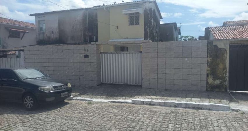 Casa com 3 dormitórios à venda por R$ 380.000 - Mangabeira - João Pessoa/PB