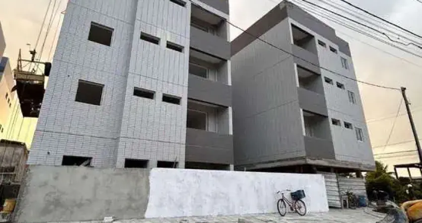 Apartamento com 2 dormitórios à venda, 52 m² por R$ 225.000,00 - Jardim Camboinha - Cabedelo/PB
