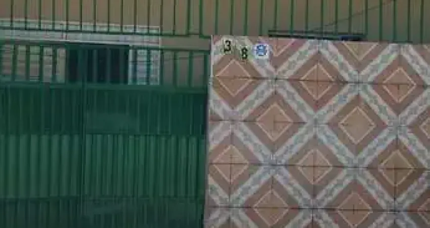 Sobrado com 2 dormitórios à venda por R$ 150.000,00 - Cuiá - João Pessoa/PB