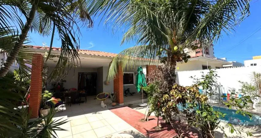 Casa com 4 dormitórios à venda, 175 m² por R$ 1.250.000,00 - Bessa - João Pessoa/PB