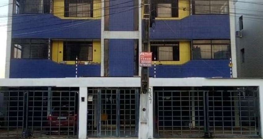 Apartamento com 3 dormitórios à venda, 100 m² por R$ 350.000,00 - Bessa - João Pessoa/PB
