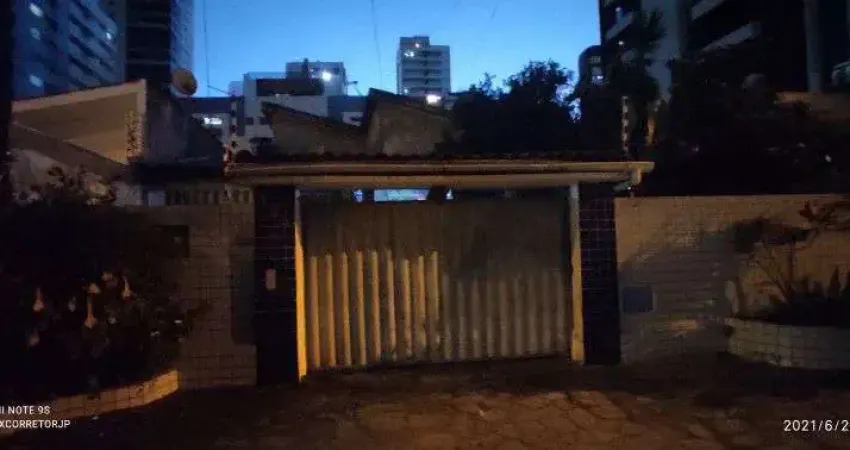 Casa com 3 dormitórios à venda por R$ 1.200.000,00 - Cabo Branco - João Pessoa/PB