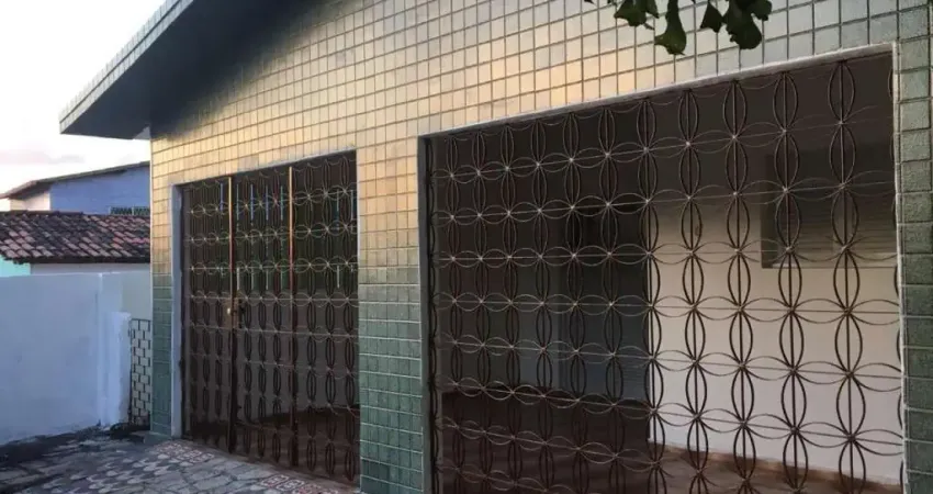 Casa com 5 dormitórios à venda, 360 m² por R$ 350.000,00 - Rangel - João Pessoa/PB
