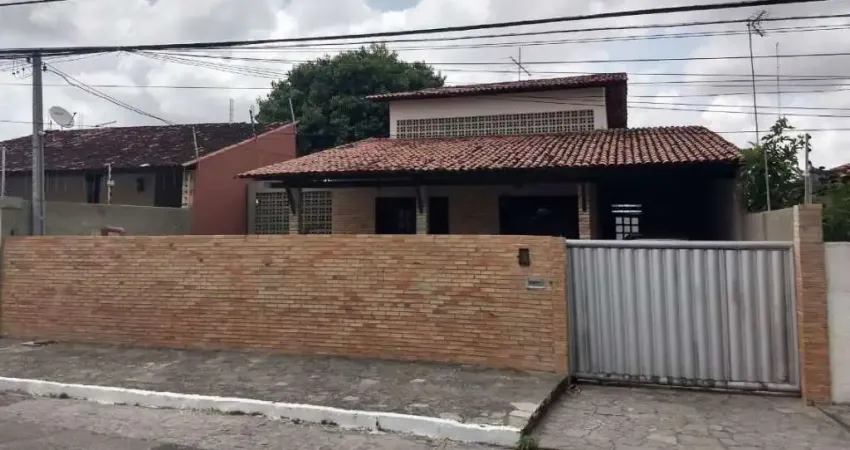 Casa com 4 dormitórios à venda, 300 m² por R$ 990.000,00 - Tambauzinho - João Pessoa/PB
