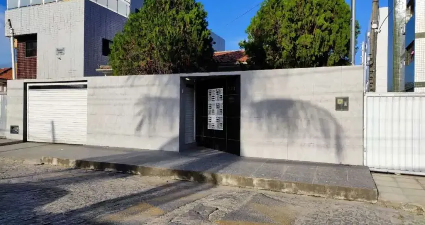 Casa com 4 dormitórios à venda por R$ 850.000,00 - Jardim Cidade Universitária - João Pessoa/PB
