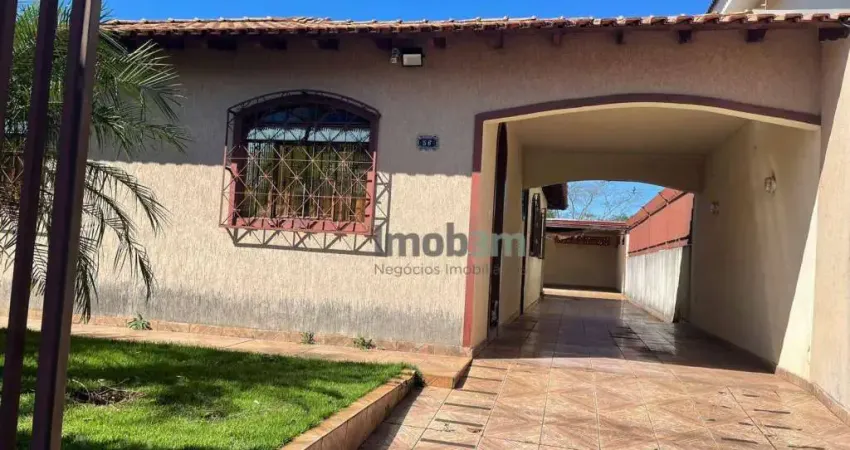 Casa com 4 dormitórios à venda, 223 m² por R$ 905.000,00 - Igapó - Londrina/PR
