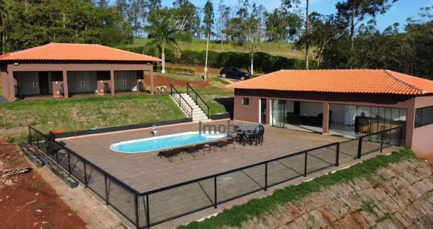 Chácara com 3 dormitórios à venda, 2500 m² por R$ 700.000,00 - Centro - Alvorada do Sul/PR