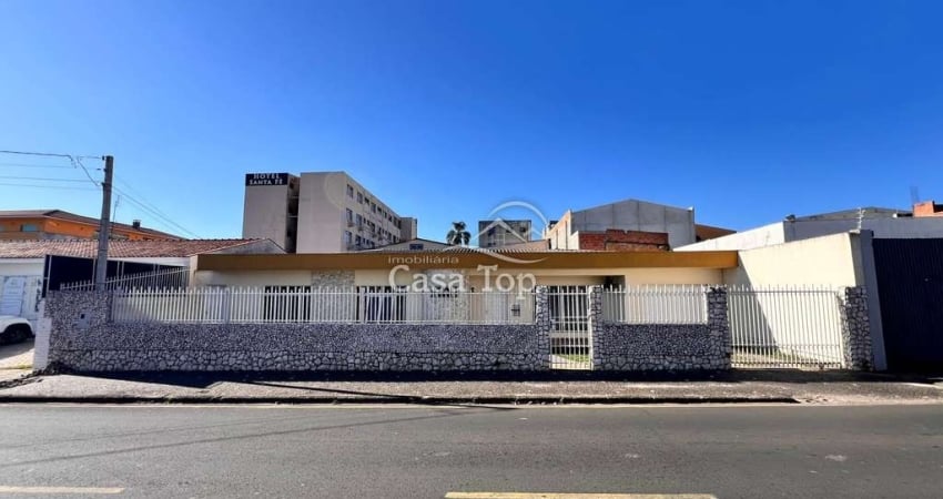 Casa com 4 quartos para alugar no Centro, Ponta Grossa 