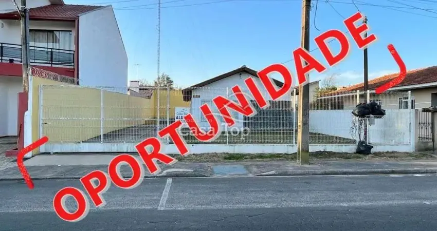 Casa com 3 quartos à venda no Centro, Carambeí