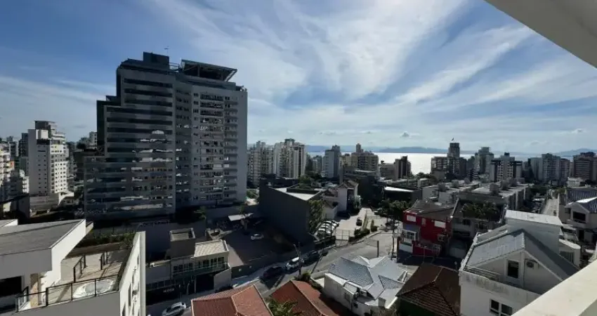 Apartamento de 3 suítes, 2 vagas de garagens no Centro de Florianópolis
