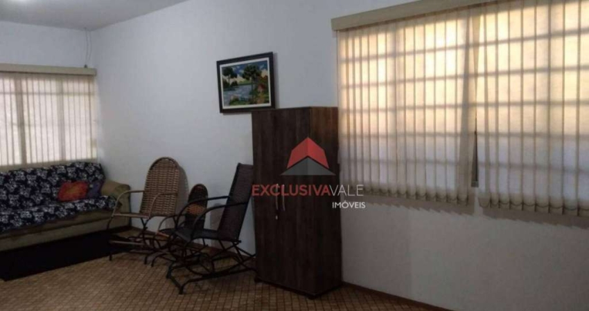 Casa com 2 dormitórios à venda, 158 m² por R$ 755.000,00 - Conjunto Residencial Trinta e Um de Março - São José dos Campos/SP