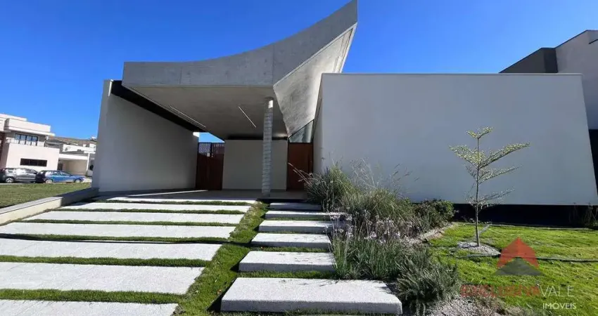 Casa Térrea à venda, 3 Suítes, 239 m² por R$ 2.500.000 -  Condomínio Monte Carlo - Urbanova - São José dos Campos/SP