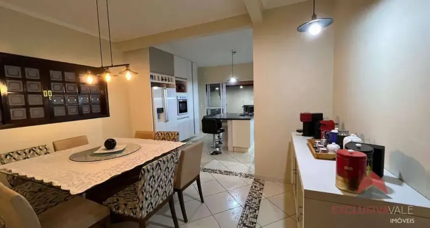 Casa com 3 dormitórios à venda, 206 m² por R$ 735.000,00 - Residencial Bosque dos Ipês - São José dos Campos/SP