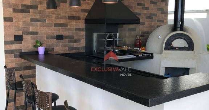 Casa com 5 dormitórios à venda, 311 m² por R$ 2.250.000,00 - Bairro Floresta - São José dos Campos/SP