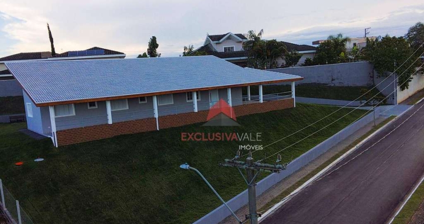Casa à venda, 250 m² por R$ 1.390.000,00 - Condomínio Residencial Mantiqueira - São José dos Campos/SP