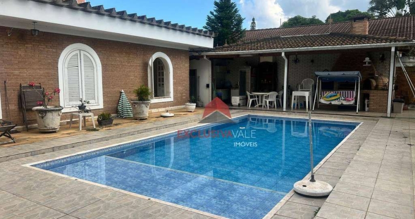 Casa com 5 dormitórios à venda, 900m2 380 m² de construção, por R$ 2.600.000 - Jardim Esplanada - São José dos Campos/SP