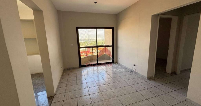 Apartamento com 2 dormitórios à venda, 65 m² por R$ 370.000,00 - Santana - São José dos Campos/SP