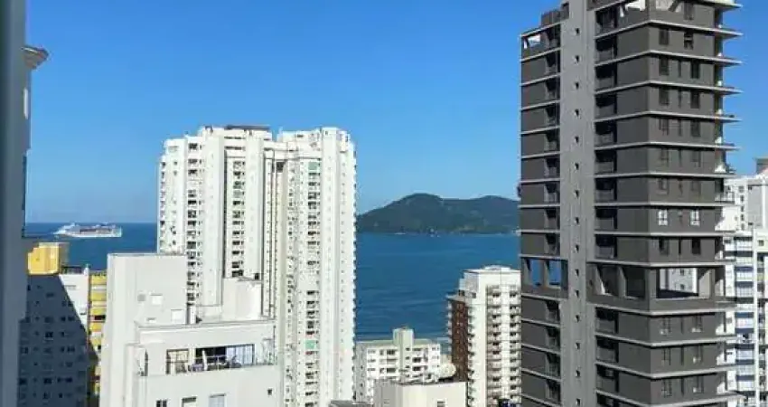 Cobertura à venda no bairro Pioneiros - Balneário Camboriú/SC