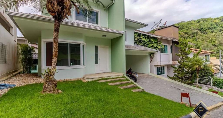 Casa em condomínio fechado com 4 quartos à venda na Avenida das Arapongas, 455, Ariribá, Balneário Camboriú