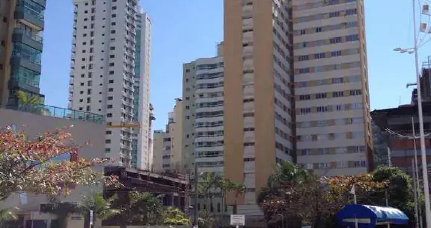 Apartamento Frente Mar a  venda no bairro Pioneiros - Balneário Camboriú/SC