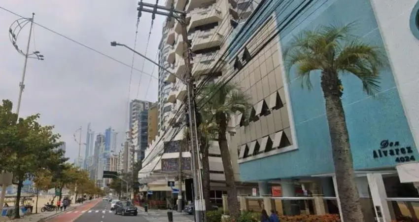 Apartamento com 3 quartos à venda na Avenida Atlântica, 4024, Centro, Balneário Camboriú