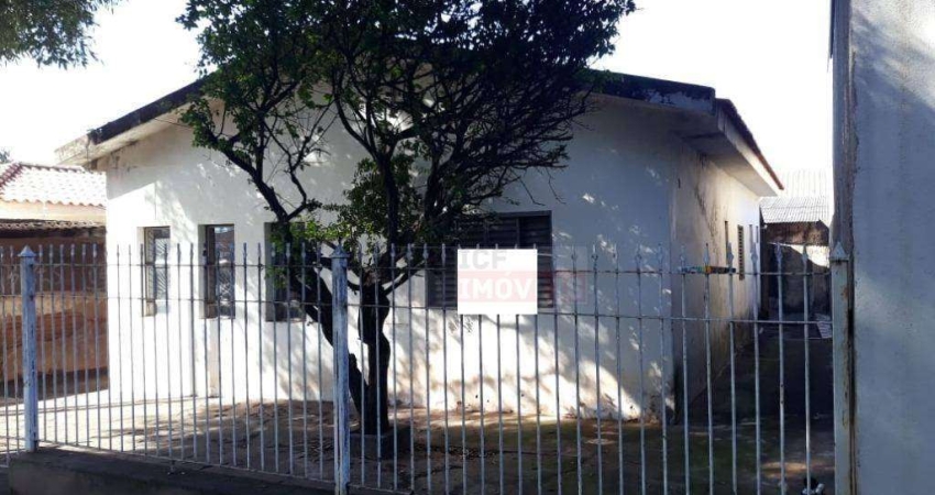 Casa com 3 dormitórios à venda, 300 m² por R$ 450.000 - Vila São Pedro - Americana/SP