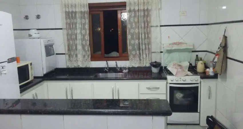 Sobrado com 2 dormitórios à venda, 233 m² por R$ 550.000,00 - Parque Novo Mundo - Americana/SP