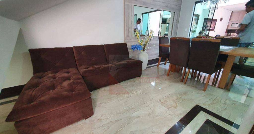 Casa com 3 dormitórios à venda, 150 m² por R$ 650.000,00 - Parque Universitário - Americana/SP