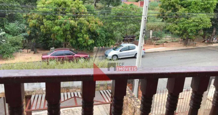 Sobrado com 3 dormitórios à venda, 182 m² por R$ 355.000,00 - Parque Gramado - Americana/SP