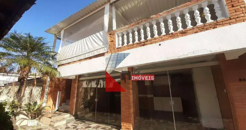 Casa com 4 dormitórios à venda, 289 m² por R$ 700.000,00 - Vila Santa Catarina - Americana/SP