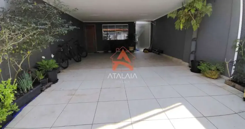 Sobrado com 3 quartos, Caiçara, Praia Grande - R$ 895 mil, Cod: 2626