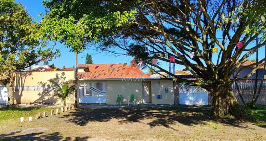Casa com 3 quartos, balneário campos elíseos, itanhaém - r$ 460 mil, cod: 2735