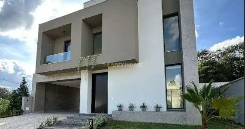 Casa em Condomínio no Barigui com 4 suítes e 4 vagas