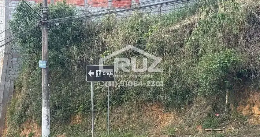 Terreno à venda na Rua Imperatriz Leopoldina, Serpa, Caieiras