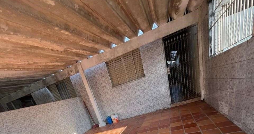 Casa Térrea para Aluguel em Vila Tupi Praia Grande-SP